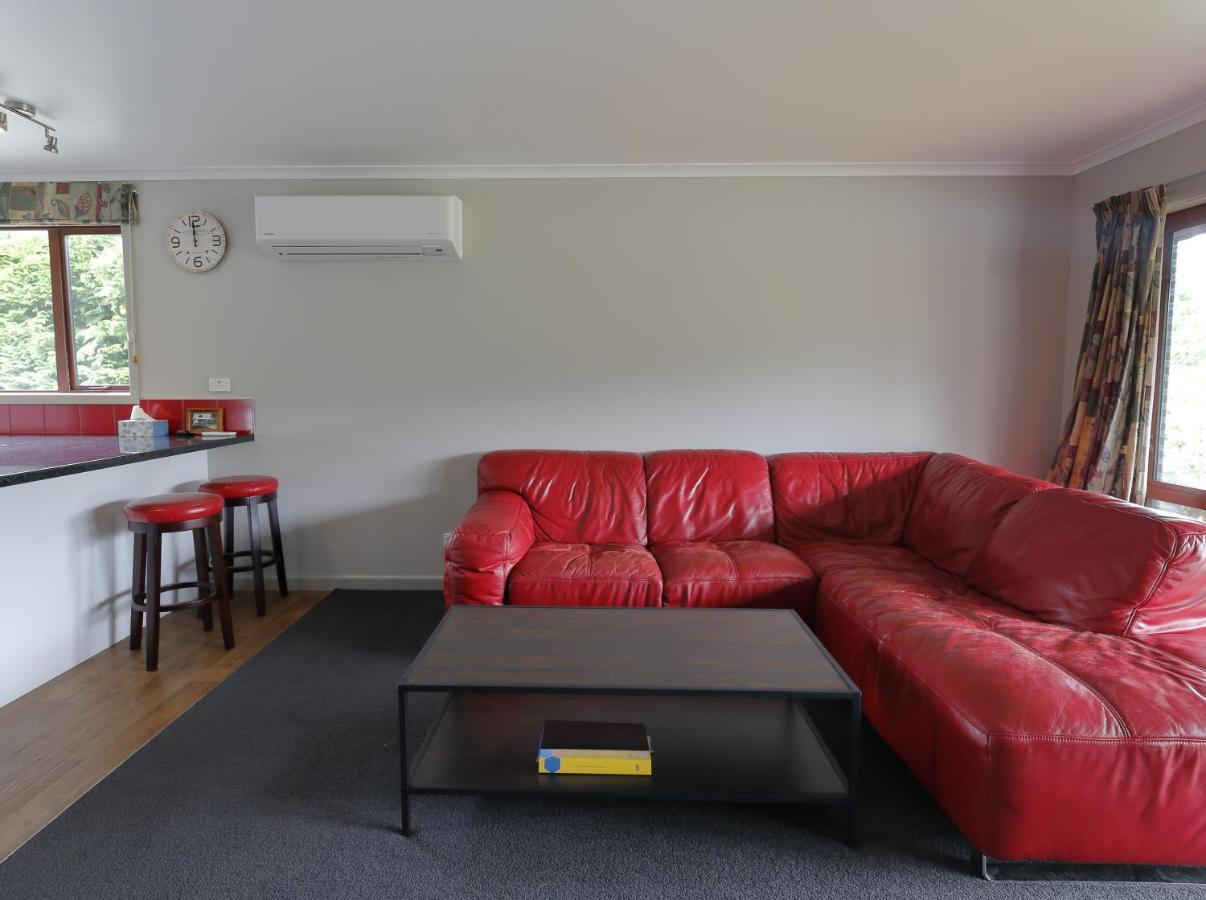 Mokonui Cottage - Te Anau Holiday Home 外观 照片
