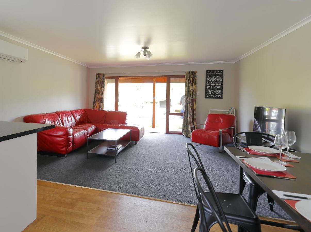 Mokonui Cottage - Te Anau Holiday Home 外观 照片