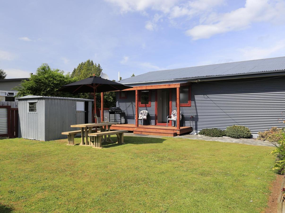 Mokonui Cottage - Te Anau Holiday Home 外观 照片